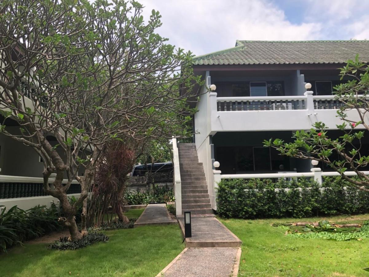 Let'S Hyde Pattaya Resort & Villas - Pool Cabanas المظهر الخارجي الصورة