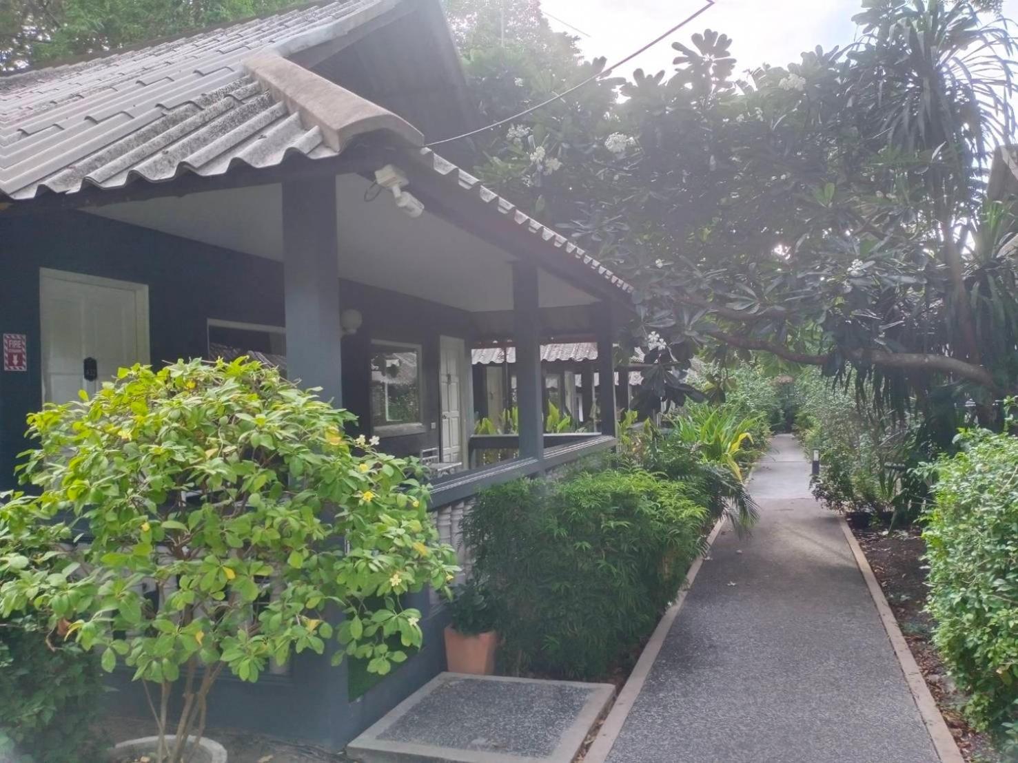 Let'S Hyde Pattaya Resort & Villas - Pool Cabanas المظهر الخارجي الصورة
